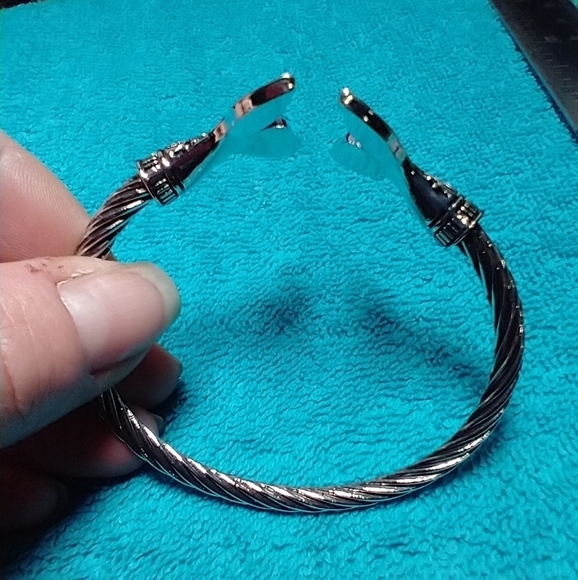 Silvertone twisted mermaid tail cuff adjustable fish animal abalone bracelet - Picture 3 of 4